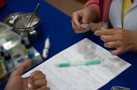 Blood donation to glucose of diabetes